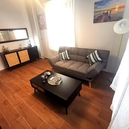 Athens Oasis Apartment-2
